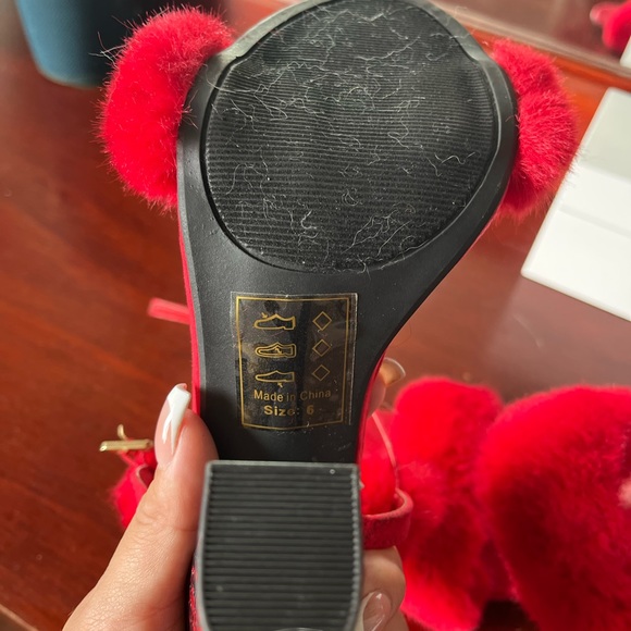 Size 6 heels/platforms - Picture 1 of 4